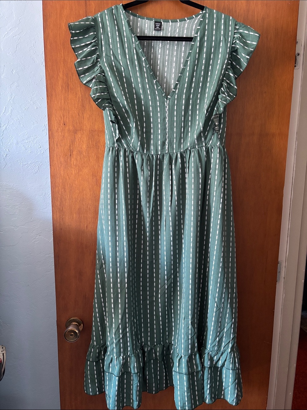 SHEIN Green Striped V-Neck Midi Dress